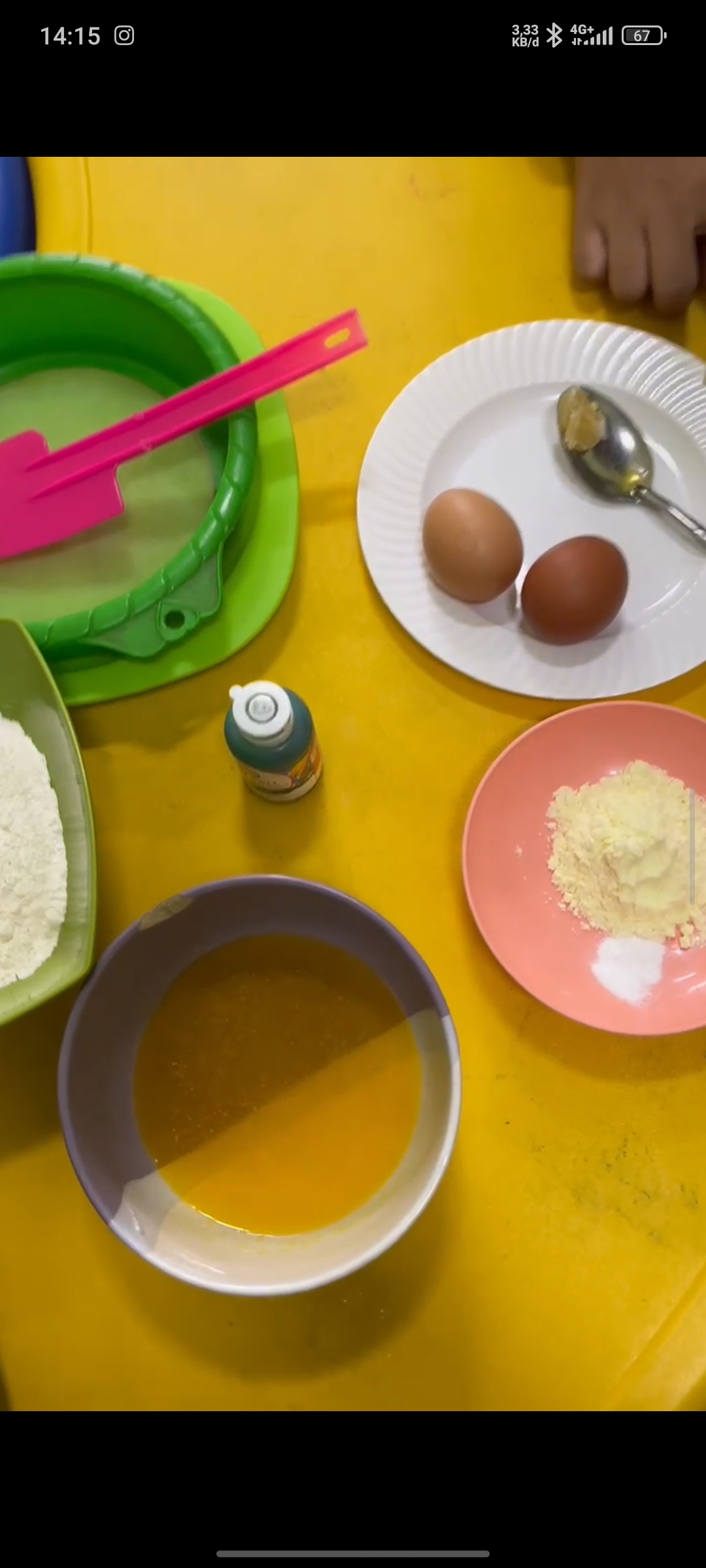 Pembuatan bolu pandan